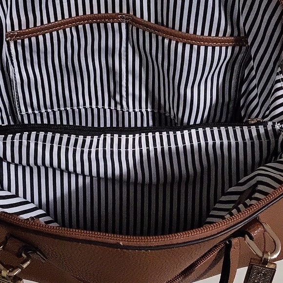 Purse - Picture 5 of 16